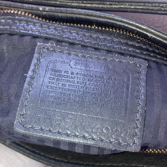 Coach VINTAGE 90’s  Black pebbled  Leather Shoulder Bag No-4924 NO CALLOUTS - Picture 8 of 13